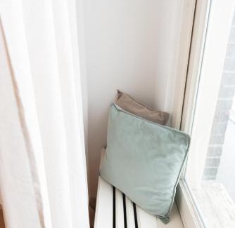 Jordaan Cama Y Desayuno | Canal View Apartment