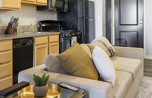 Downtown Indianapolis Apartamento | Canal Walk District Apartments by Landing