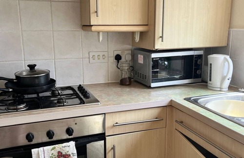 Ilminster Casa | Canal Way- Cozy 3-Bed House