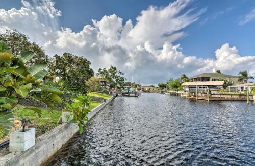 Hudson Beach Estates Casa | Canalfront Hudson Home with Private Dock and Yard!