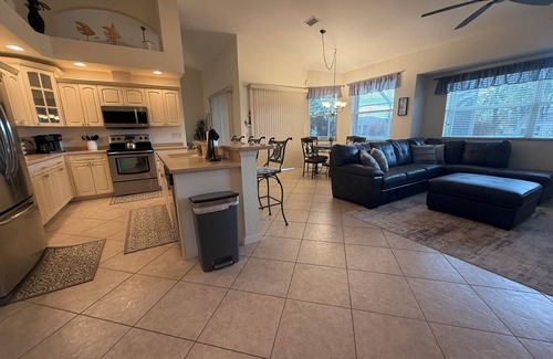 Long Meadow Casa | Canalfront Pool Home – Heated Saltwater Oasis Near Beaches