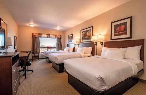 High River Hotel | Canalta High River