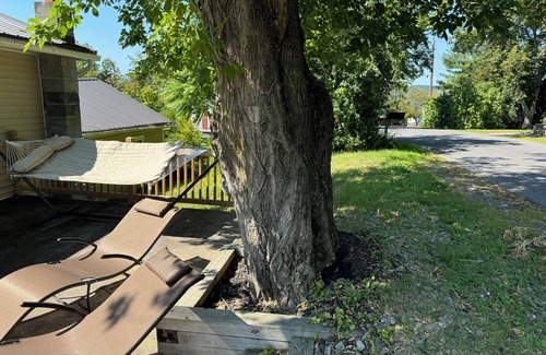 Canandaigua Cabaña | Canandaigua Lake Cottage—500ft to private lake access