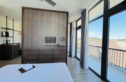 Phuong Hotel | Canary Dalat Hotel