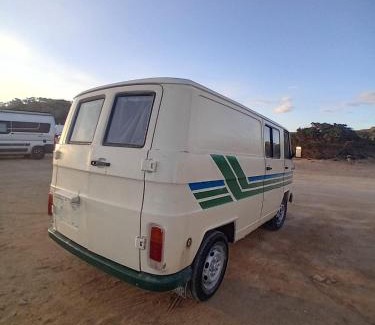Costa Adeje Alquiler De Eote | canary van for drive, near to TFS Mercedes MB