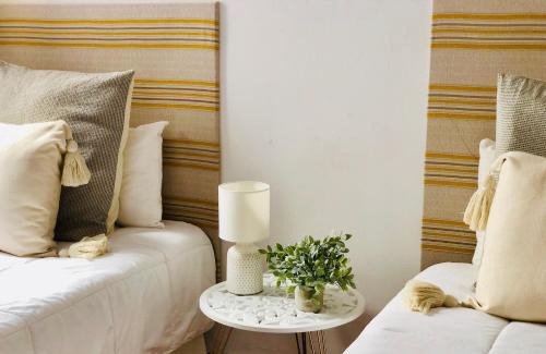 Caleta de Famara Apartamento | Canaryislandshost l Surf Lanzarote