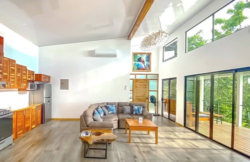 Ballena Casa | Canavida Villas & Resort