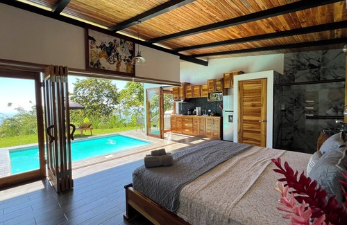 Ballena Casa | Canavida Villas & Resort