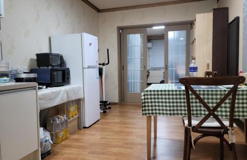 Changwon Casa | Canberra Town 439-3