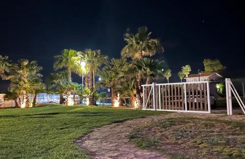 Margherita di Savoia Villa | Cancello Blu