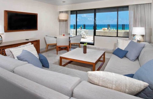 Zona Hotelera Complejo | Cancun All Inclusive Condo