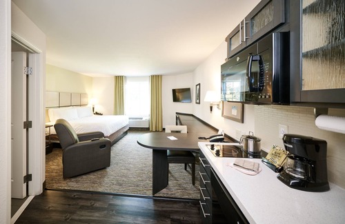 Fortson Hotel | Candlewood Suites Columbus-Northeast by IHG
