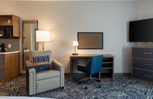 Enterprise Hotel | Candlewood Suites Enterprise by IHG
