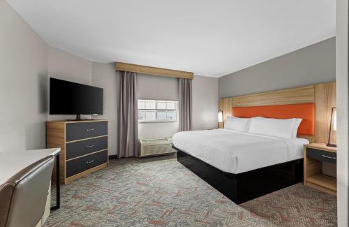 Flowood Hotel | Candlewood Suites Flowood, MS by IHG