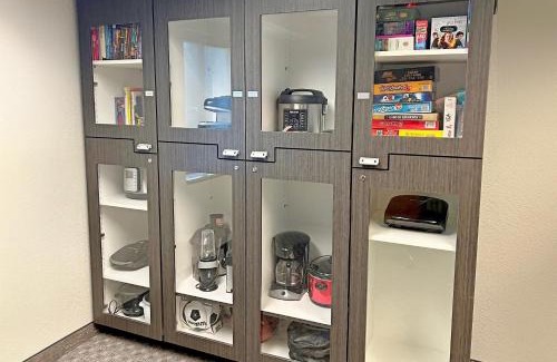 Indianapolis Hotel | Candlewood Suites Indianapolis Downtown Medical District by IHG