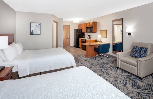 Jeffersonville - Clarksville Hotel | Candlewood Suites Louisville North by IHG