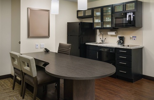 Florida Central Atlantic Coast Hotel | Candlewood Suites Orlando - Lake Buena Vista by IHG
