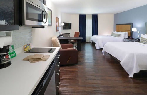 Juriquilla Hotel | Candlewood Suites Queretaro Juriquilla by IHG
