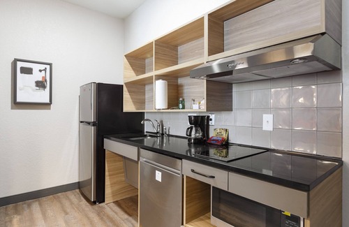 Schertz Hotel | Candlewood Suites San Antonio Schertz by IHG