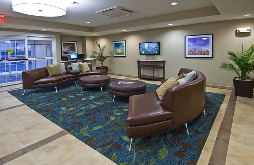 Tupelo Hotel | Candlewood Suites Tupelo North by IHG