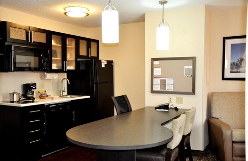 Dulles Town Center Hotel | Candlewood Suites Washington Dulles Sterling by IHG