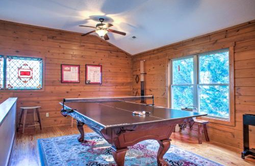 Candler Casa | Candyland Cabin by Carolina Mornings