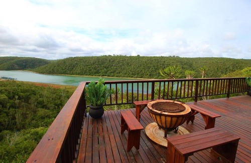 Bushman's River Mouth Apartamento | CANELA: Bespoke Safari River View