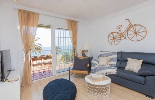 Canet de Mar Apartamento | 76 m² Apartamento ∙ 4 habitaciones ∙ 7 personas