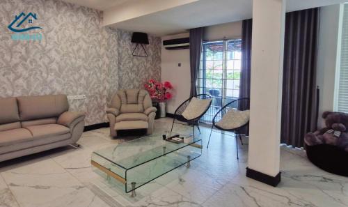 Taman Islands Glades Apartamento | Cangkat Delima Gathering House by BNB4U