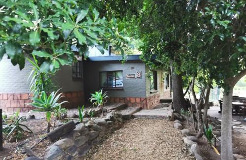 Oudtshoorn Casa | Cango Retreat Breathe