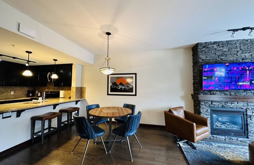 Canmore Complejo | Canmore Mountain Retreat - Heated Pool & Hot-tub