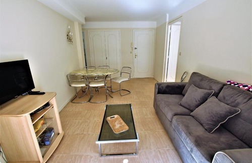 Cannes City Centre Apartamento | Cannes located behind the Martinez Hotel at 50 meters to the Croisette