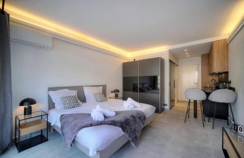 Cannes City Centre Apartamento | Cannes Luxury Rental - Stunning apartment with terrace to rent Grand Hotel