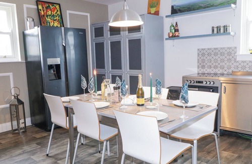 Limavady Casa | CANNING COTTAGE, with a garden in Limavady