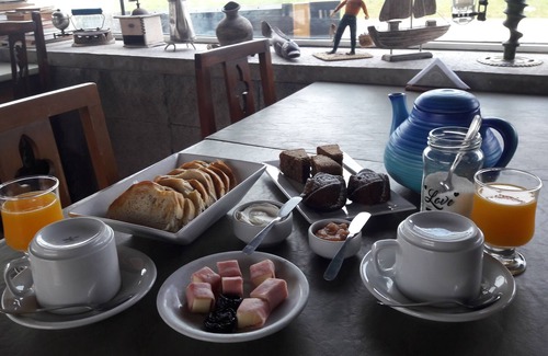 Camet Norte Cama Y Desayuno | Cantalao