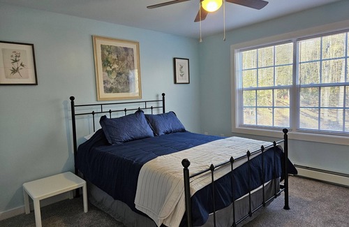 Meadows Casa | Canterbury, NH!1 bed, 1 bath cozy haven, lakes and mountains & adventures.
