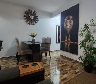 Ocian Apartamento | Cantinho na Ocian a 50 metros do mar e próximo a feirinha de artesanato da praia da Ocian ,Com NET Flix Globo play internet vivo com 500 megas Tv de 70 polegadas com ar condicionado