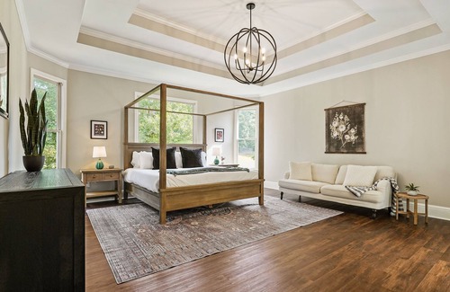 Canton Casa | Canton Family Getaway! Pool, Theater/Game Room Mins to Lake Altoona