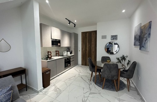 Labadi Apartamento | Cantonments Duplex Apartment