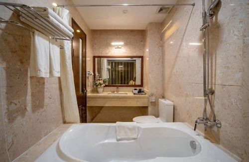 Sa Pa Hotel | Canvas Sapa Legend Hotel