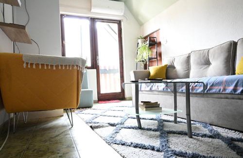 Dolna Matka Apartamento | Canyon Matka Nature Apartments with a terrace