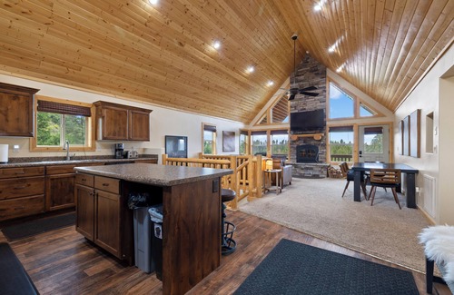 Mammoth Creek Cabina | Canyon View: Outdoor Fire-pit ~ Zion/Bryce