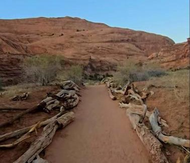 Moab Casa | Canyonlands Cabin #19