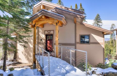 Yosemite West Casa | Canyons Crest
