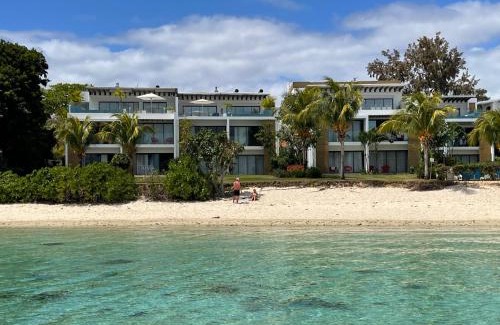 Wolmar Apartamento | Cap Ouest Beachfront Luxury Penthouse & Apartment