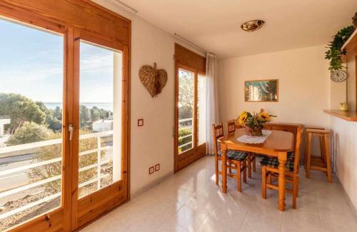 Llanca Apartamento | Cap Ras 04 Acogedor apartamento cerca del mar