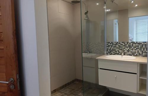 Bain Boeuf Apartamento | CAPE BAY Beach resort