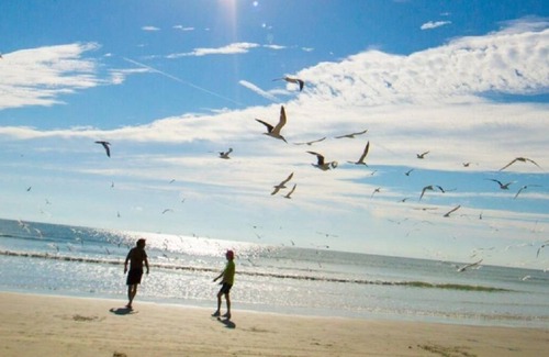Port Canaveral Villa | Cape Canaveral Beach Resort - Cabo Cañaveral, FL