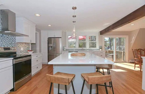 Centerville Casa | Cape Cod 4 BR + Loft close to beaches & Hyannis