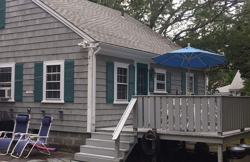 West Harwich Casa | Cape Cod Cottage 300 yardas de la playa y las cálidas aguas de Nantucket Sound.